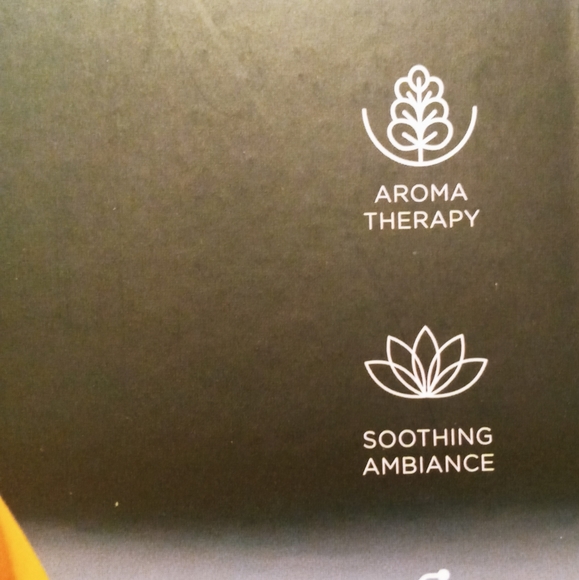 Essential oil diffuser w/ led lights. Wood pattern - Picture 11 of 11